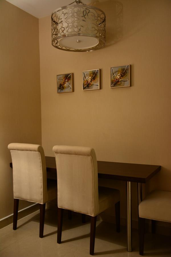 Home Inn Hotel Suites Al Khobar Exteriör bild