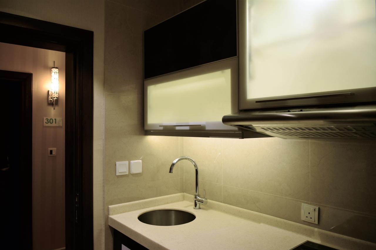 Home Inn Hotel Suites Al Khobar Exteriör bild
