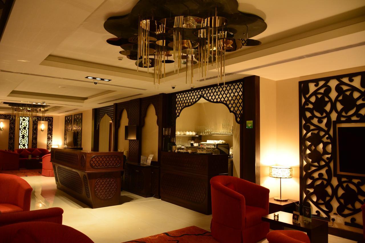 Home Inn Hotel Suites Al Khobar Exteriör bild