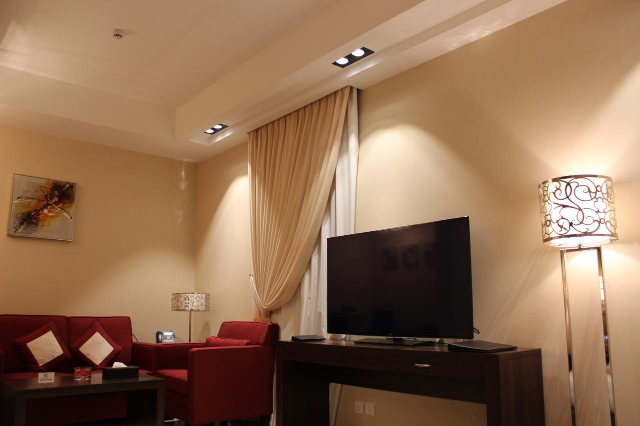 Home Inn Hotel Suites Al Khobar Exteriör bild