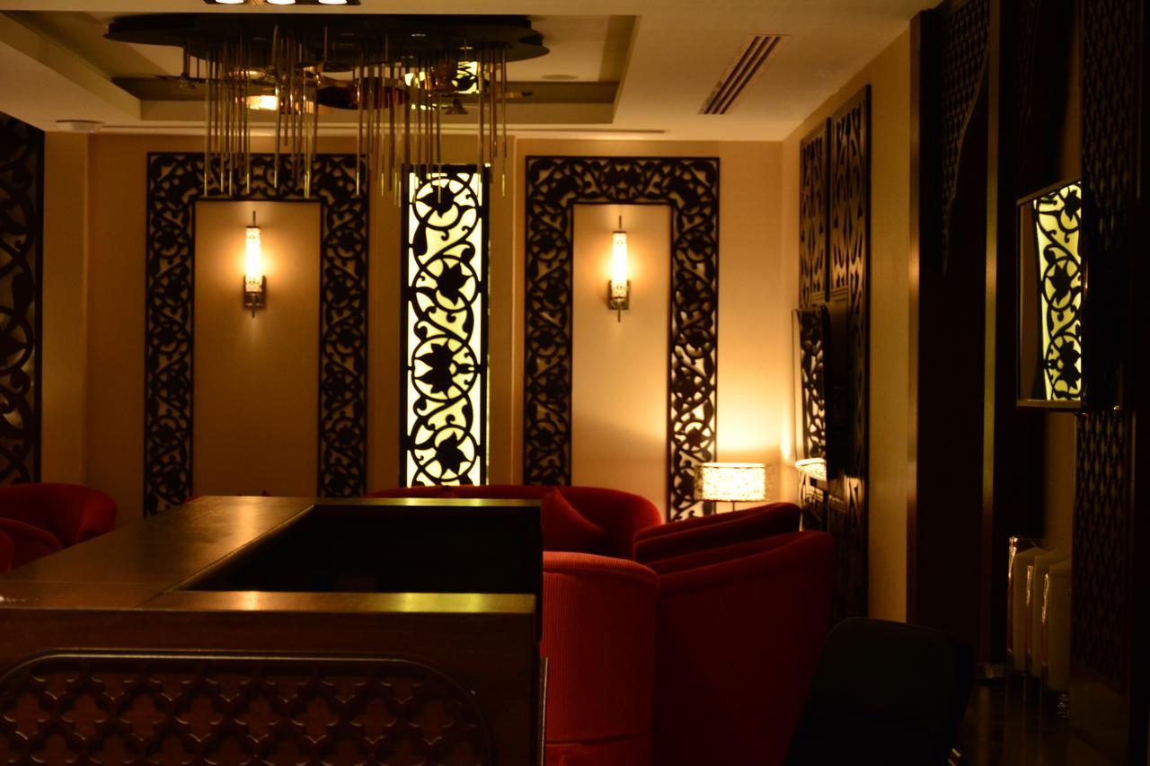 Home Inn Hotel Suites Al Khobar Exteriör bild