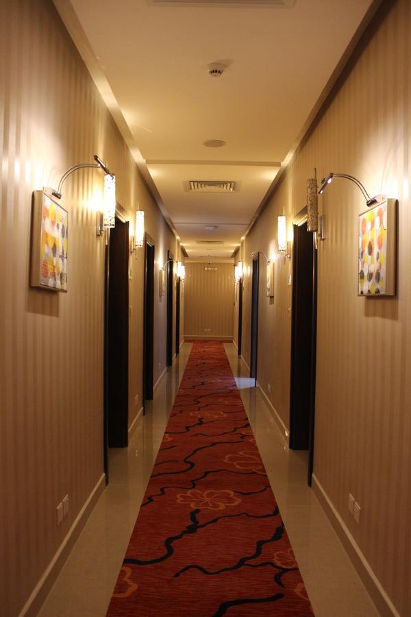 Home Inn Hotel Suites Al Khobar Exteriör bild