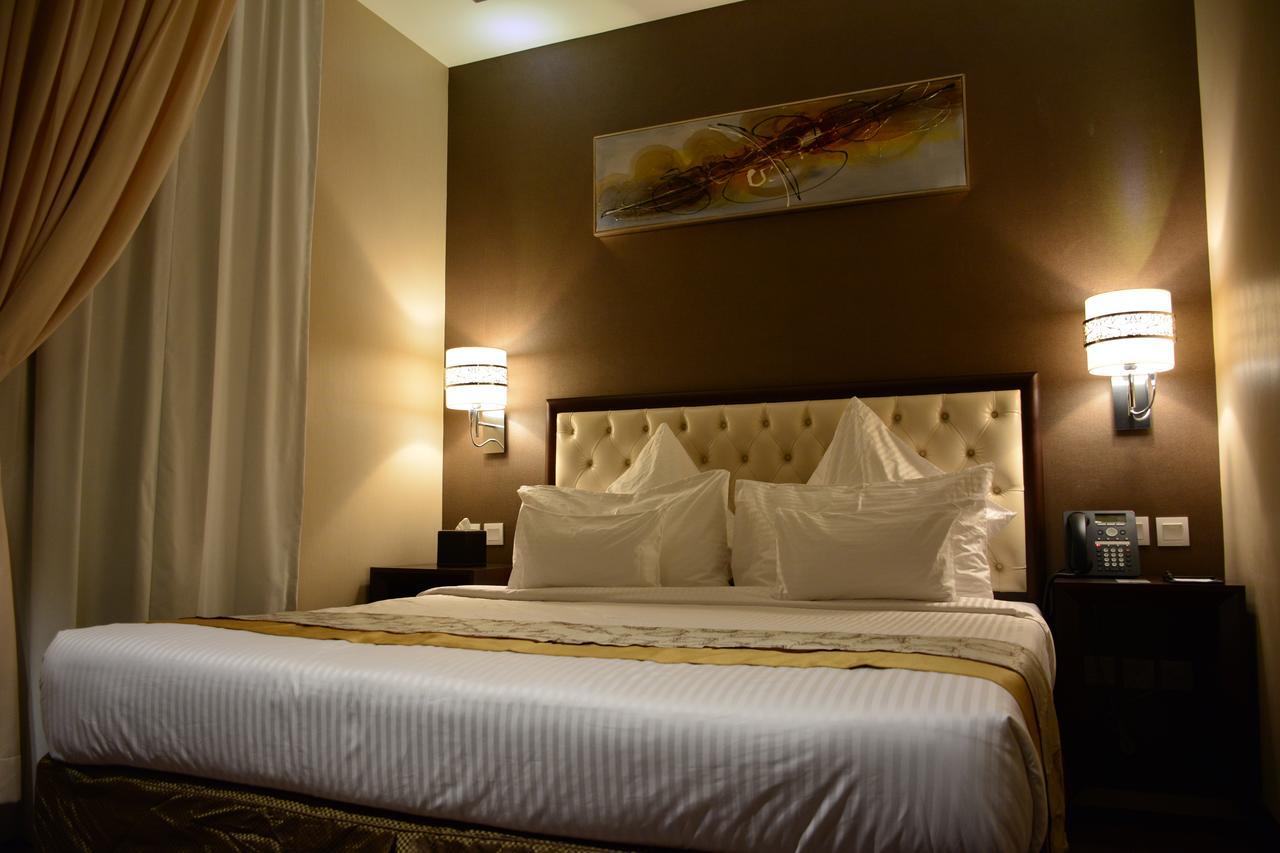 Home Inn Hotel Suites Al Khobar Exteriör bild